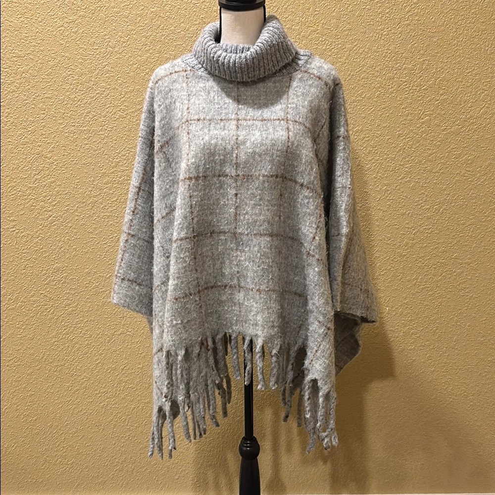 Beautiful World Market Gray Turtleneck Fringe Shawl Sweater